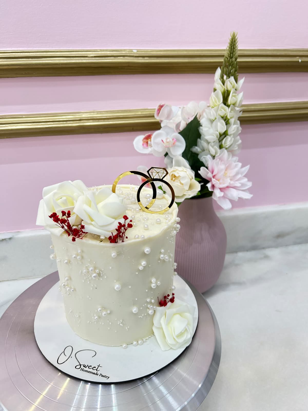 Gâteau de fiançailles perles et roses O'Sweet